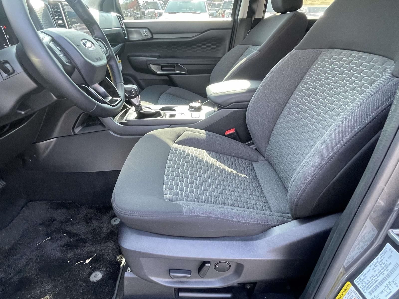 2025 Ford Ranger XLT - Photo 9