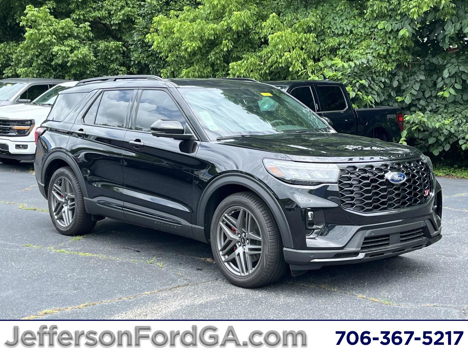 2026 Ford Explorer ST 4WD's photo