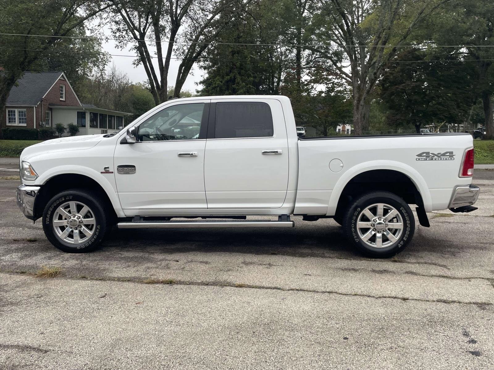 2018 Ram 2500 Longhorn photo 2