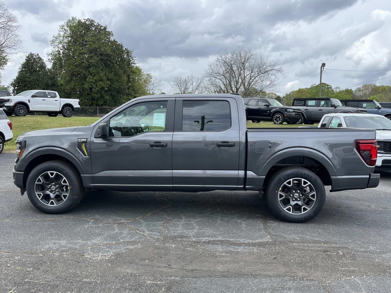 2025 Ford F-150 STX photo 2