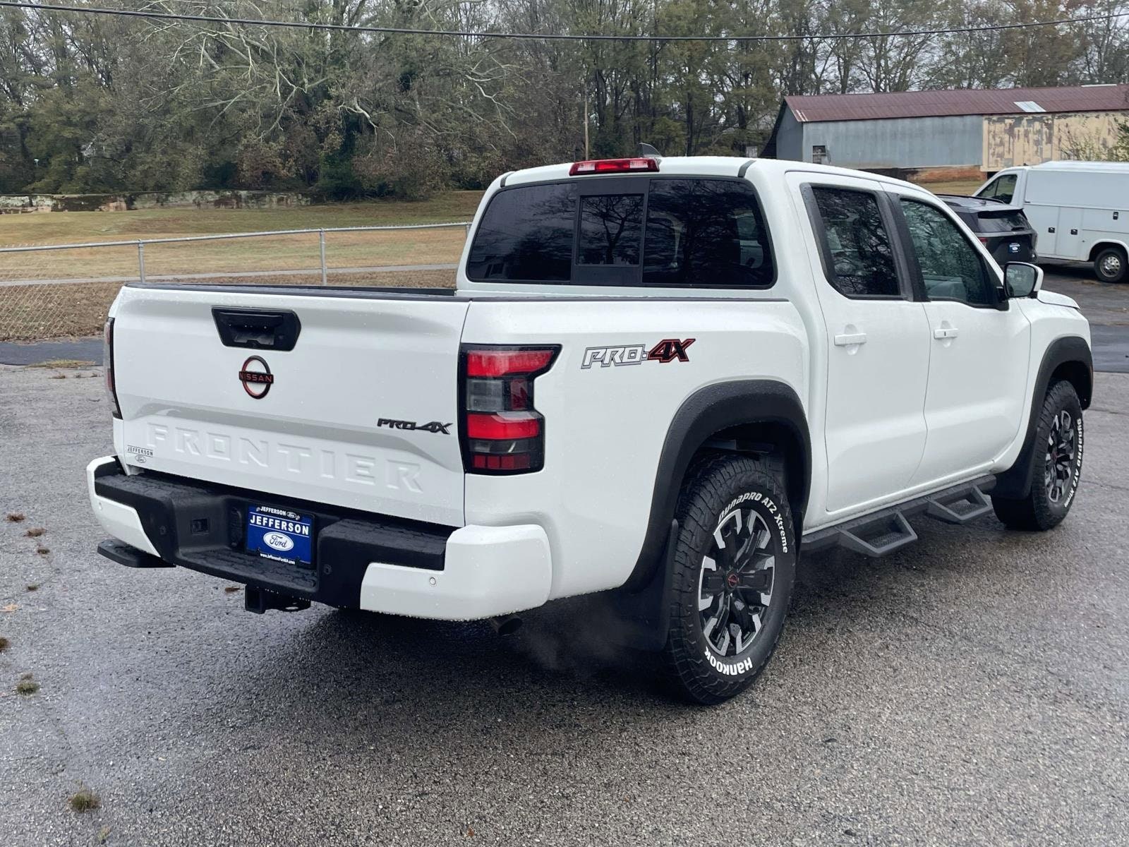 2022 Nissan Frontier PRO-4X photo 3