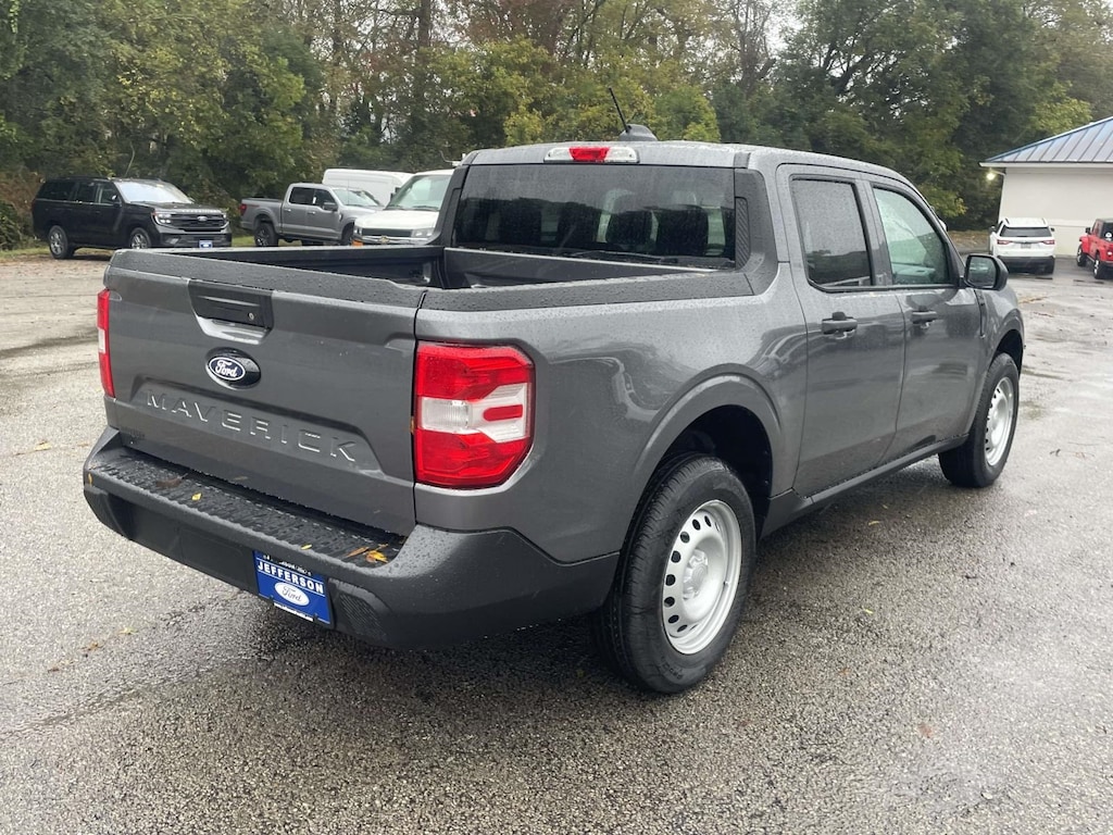 New 2025 Ford Maverick XL Truck