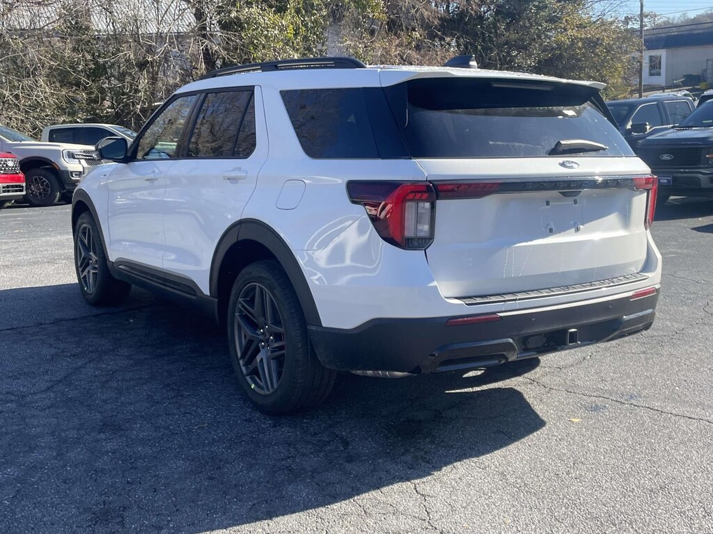 New 2026 Ford Explorer ST-Line SUV