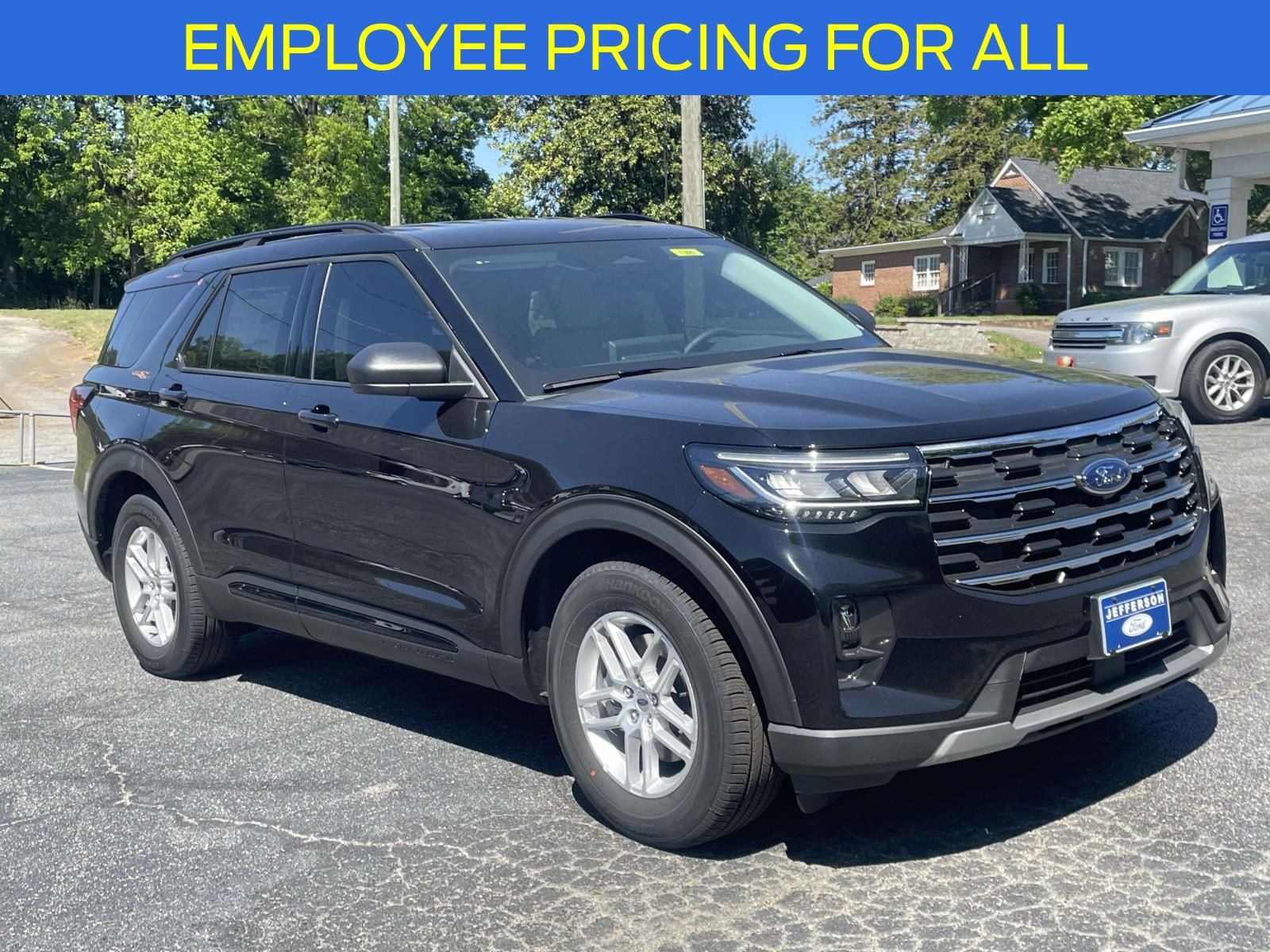 2026 Ford Explorer's photo