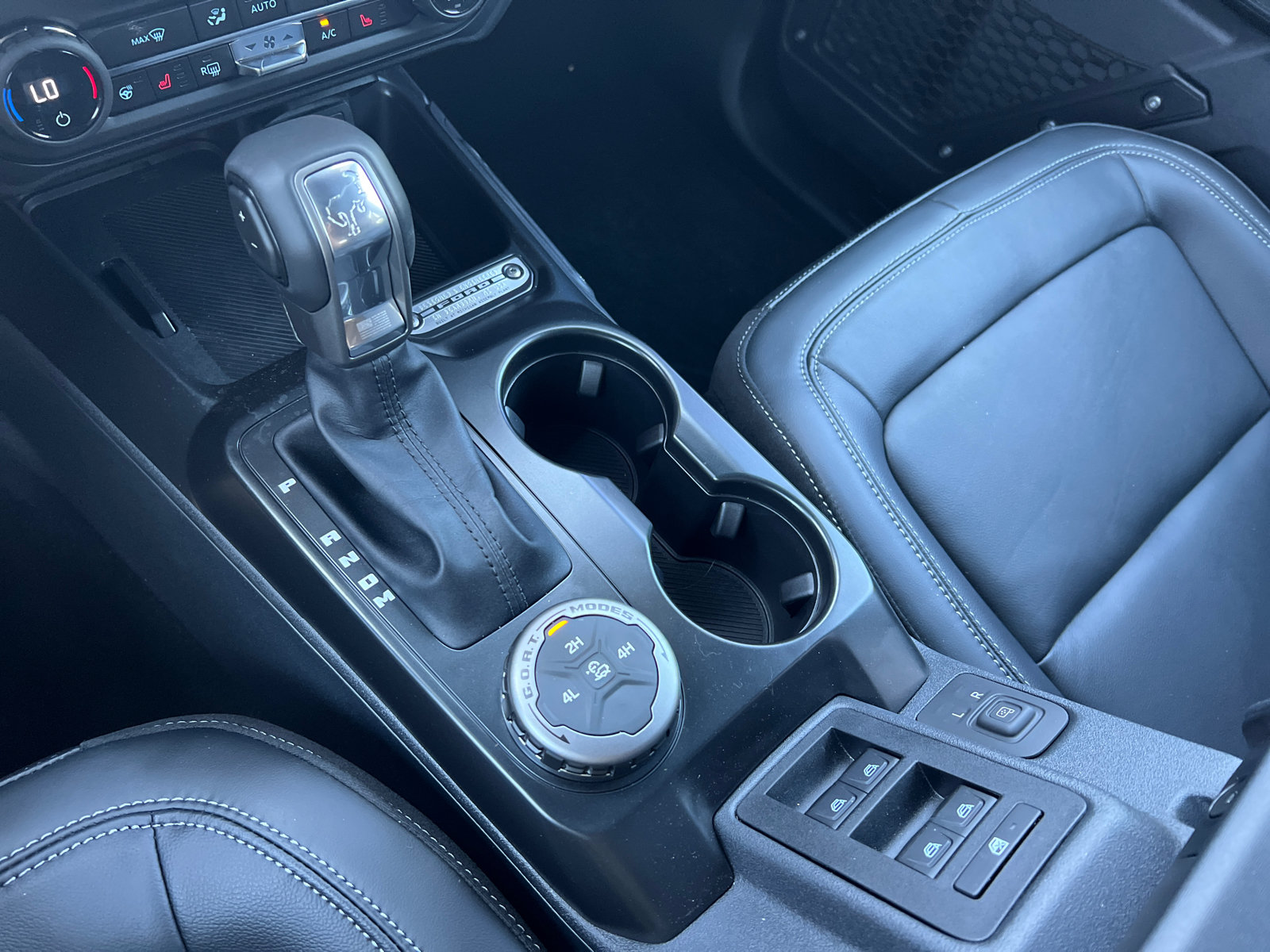 2026 Ford Bronco 4-Door Outer Banks - Photo 26