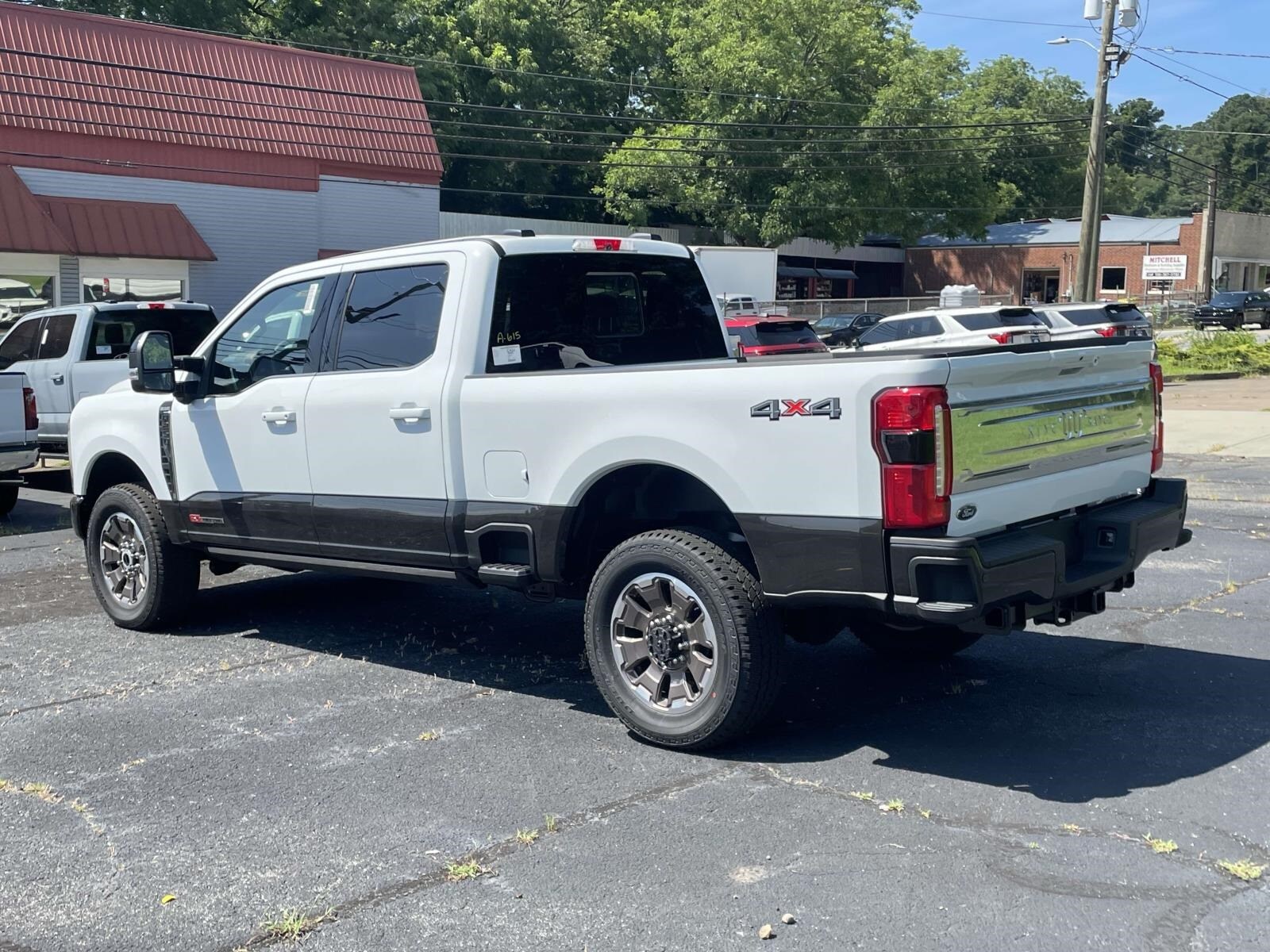 2025 Ford F-250 King Ranch photo 2