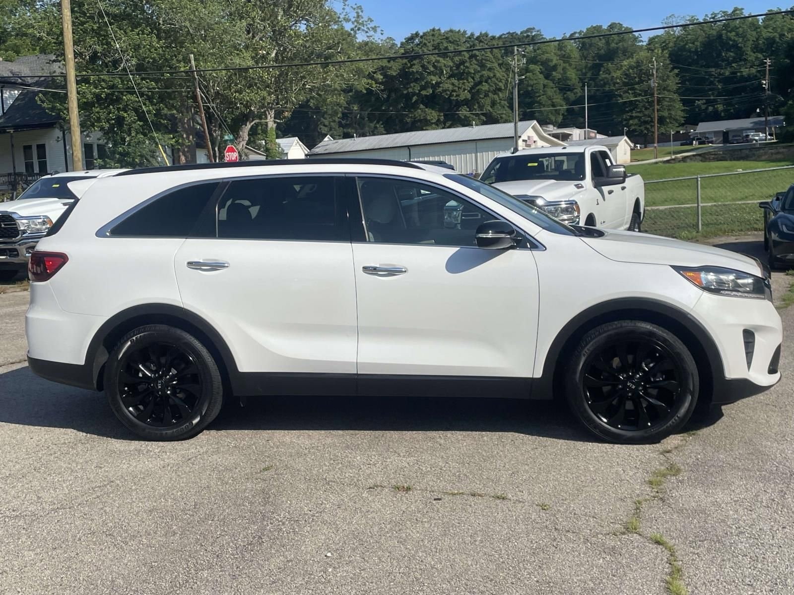 Used 2020 Kia Sorento S with VIN 5XYPG4A5XLG679494 for sale in Jefferson, GA
