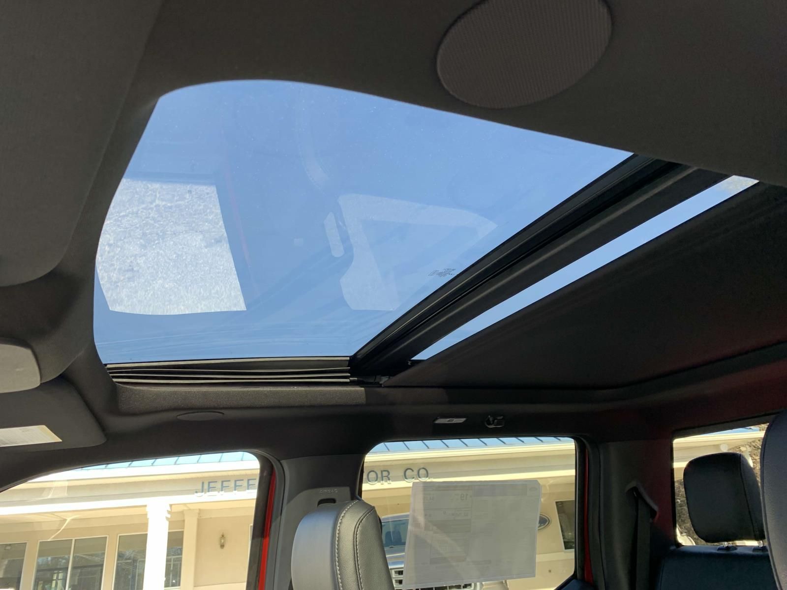 2025 Ford F-150 Lariat - Photo 9