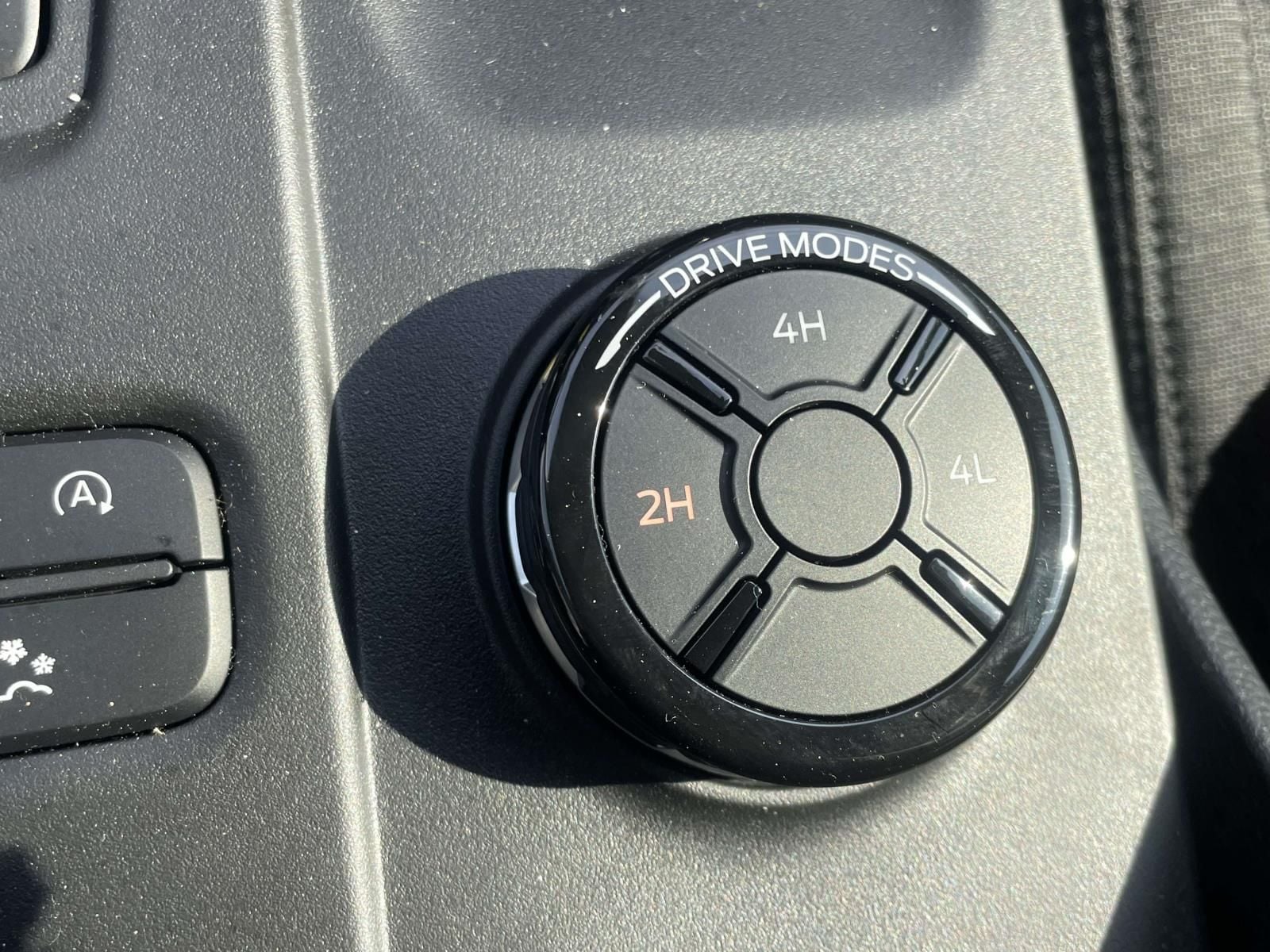 2025 Ford Ranger XLT - Photo 12