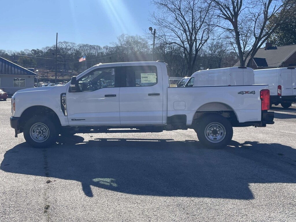 2026 Ford F-250 XL photo 4
