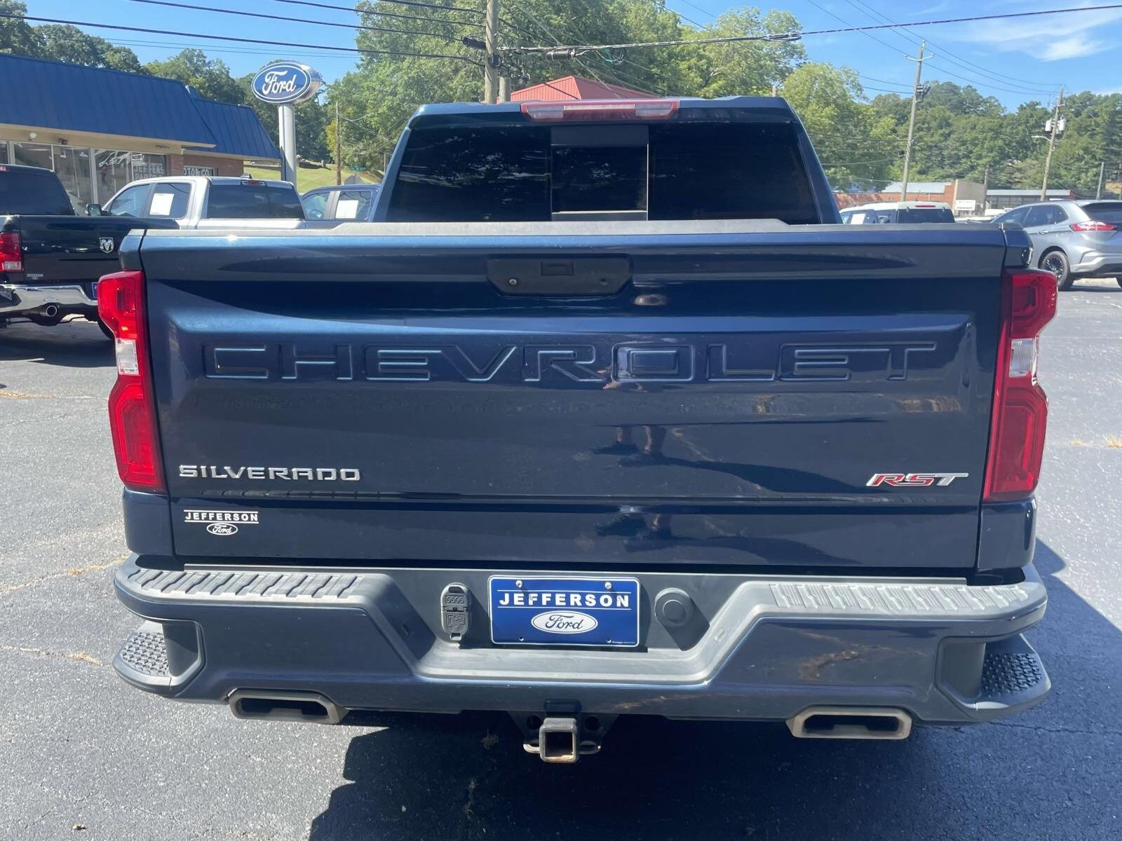 2021 Chevrolet Silverado 1500 RST photo 4