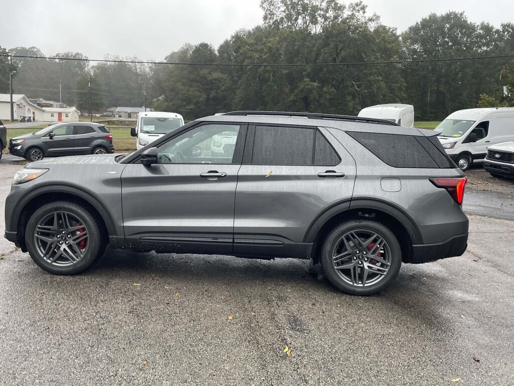 New 2025 Ford Explorer ST-Line SUV