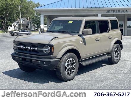 2025 Ford Bronco Outer Banks SUV