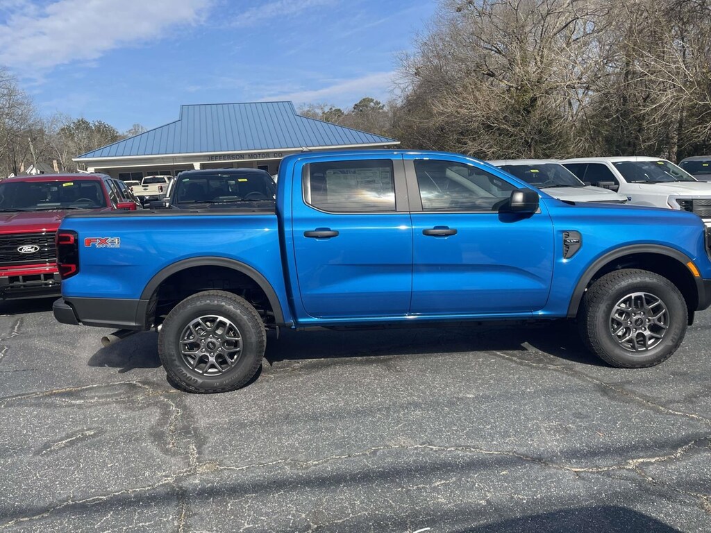 2025 Ford Ranger XLT photo 2