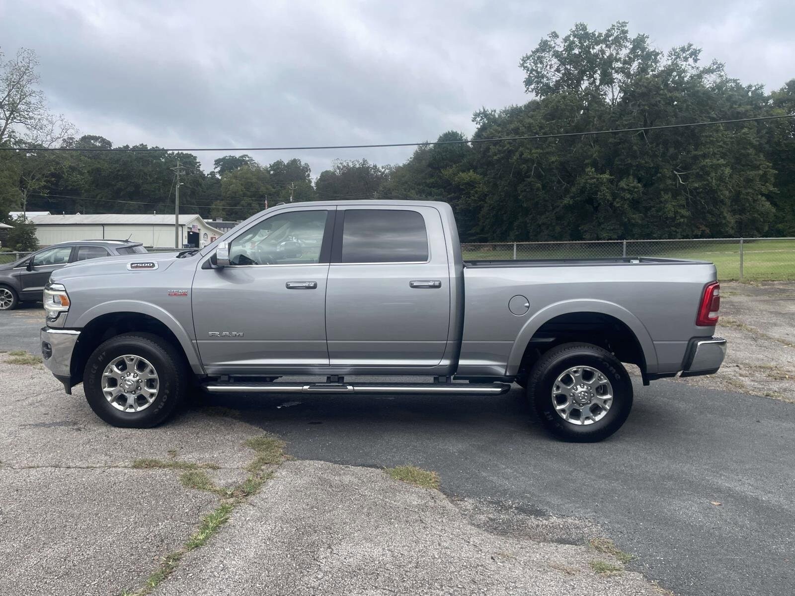 2022 Ram 2500 Laramie photo 2