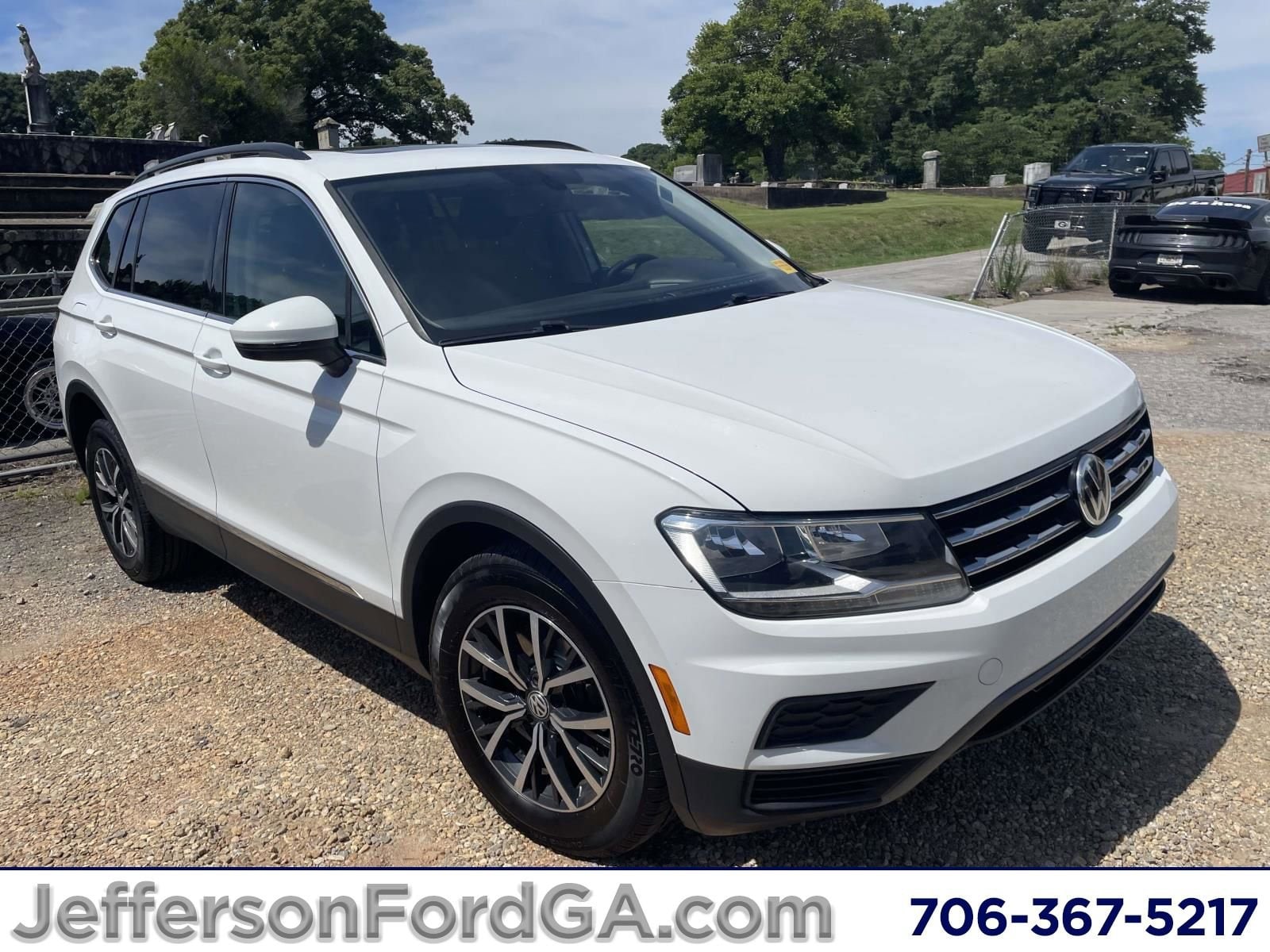 2020 Volkswagen Tiguan 2.0T SE's photo