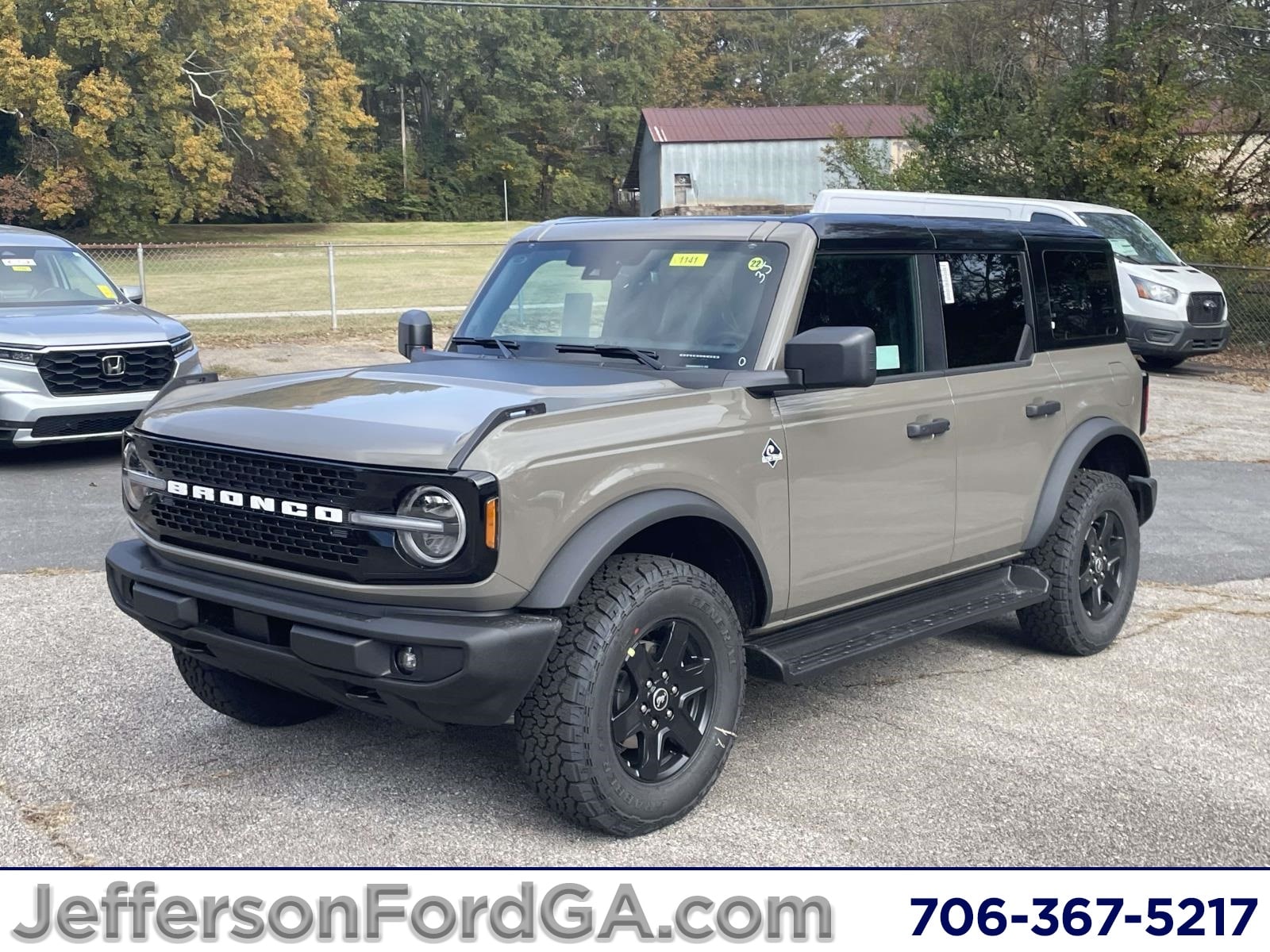 2025 Ford Bronco 4-Door Outer Banks's photo
