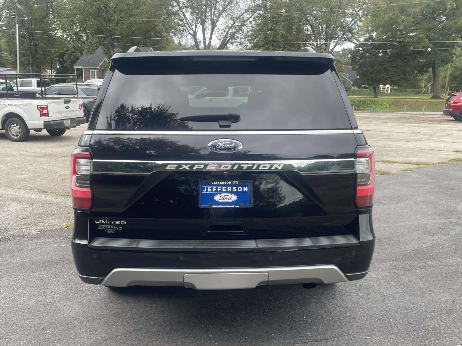 2021 Ford Expedition Limited photo 2
