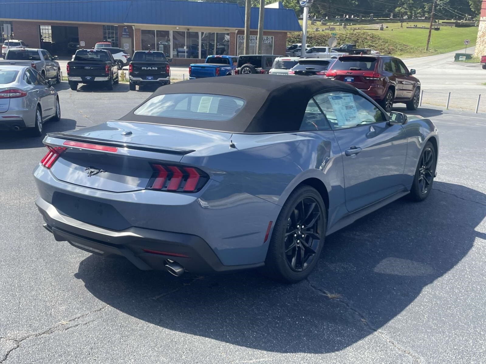 2025 Ford Mustang EcoBoost Premium Convertible photo 4