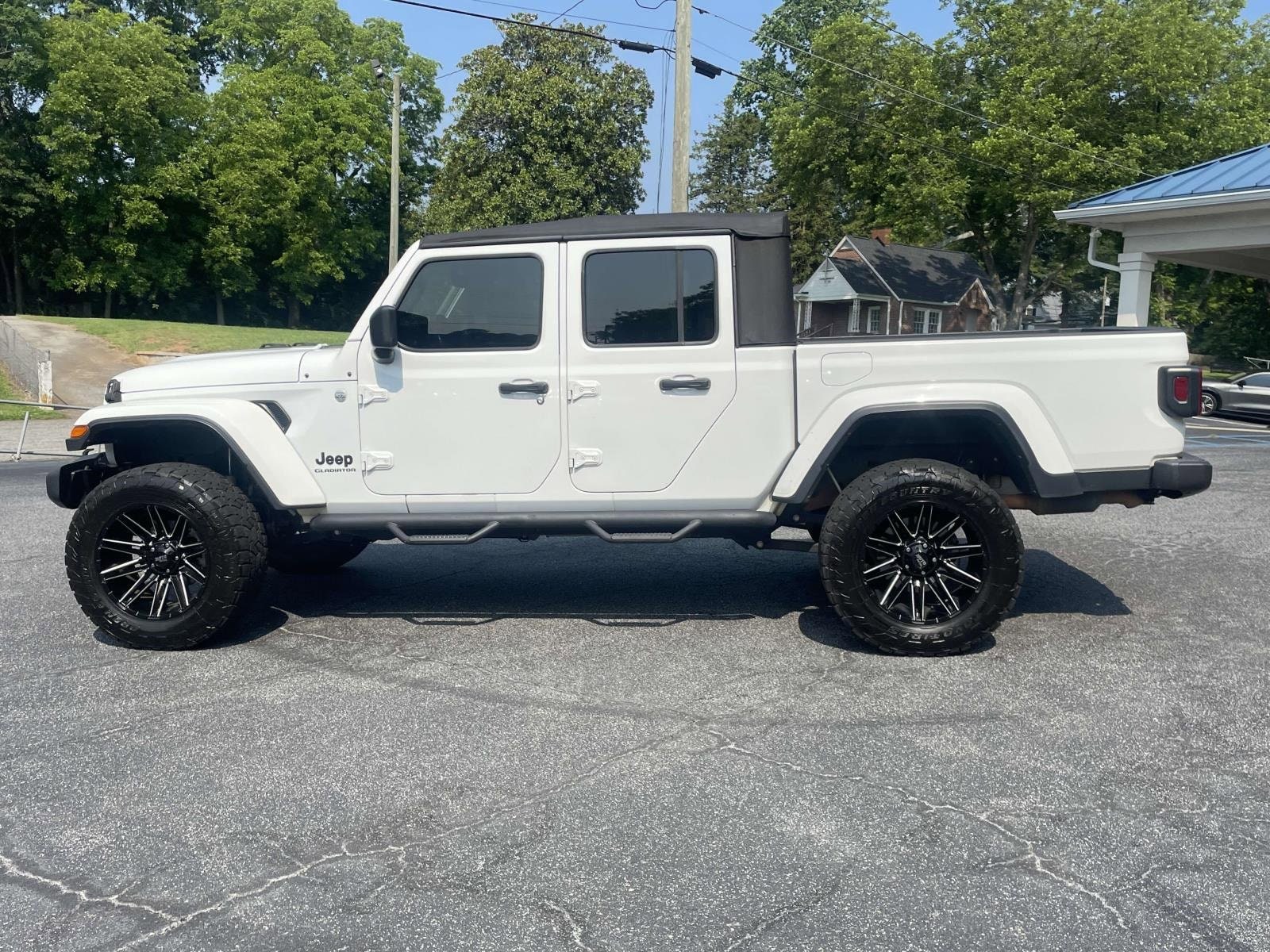 Used 2021 Jeep Gladiator Sport S with VIN 1C6JJTAGXML511175 for sale in Jefferson, GA