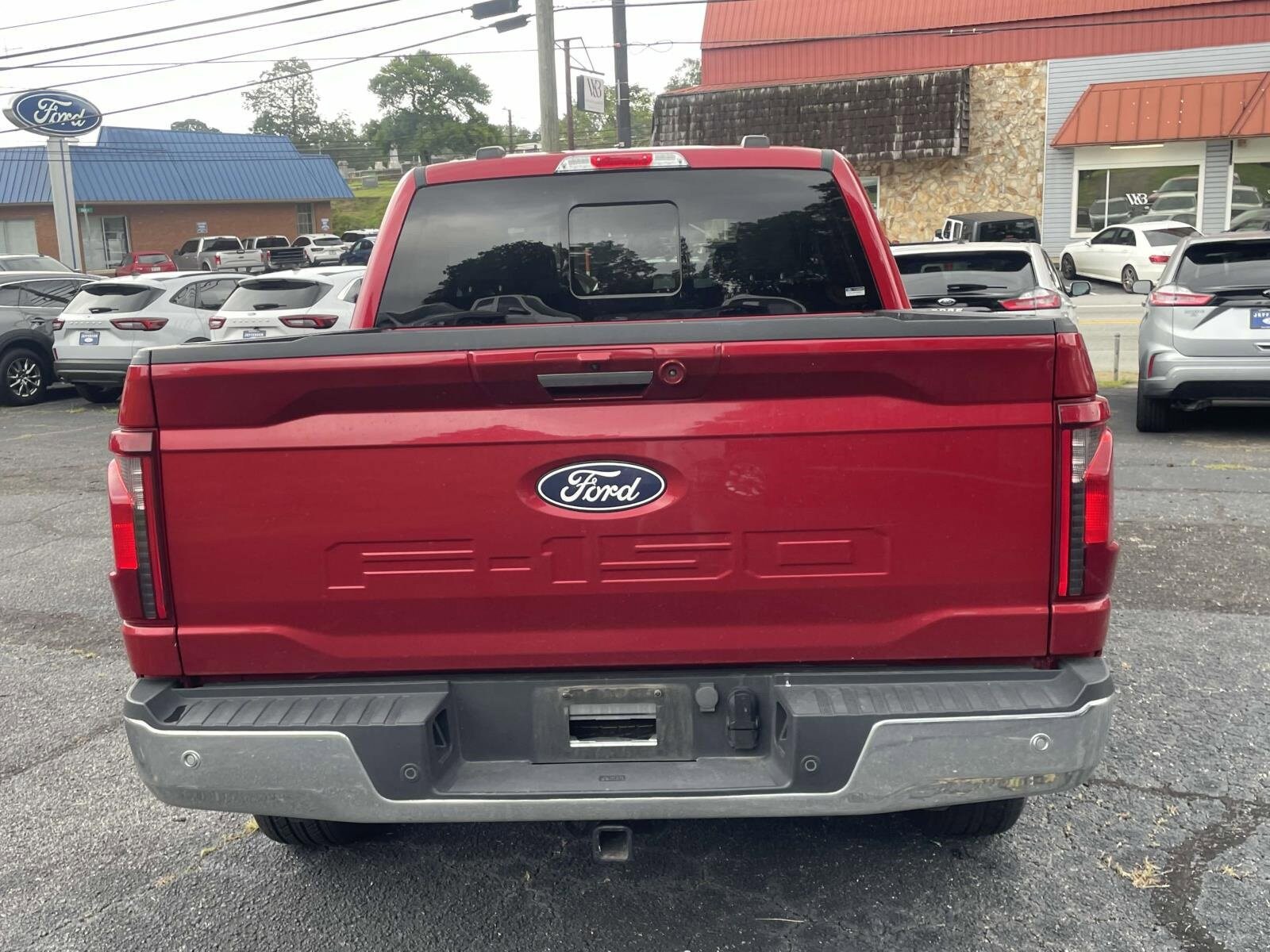 2024 Ford F-150 XLT photo 4