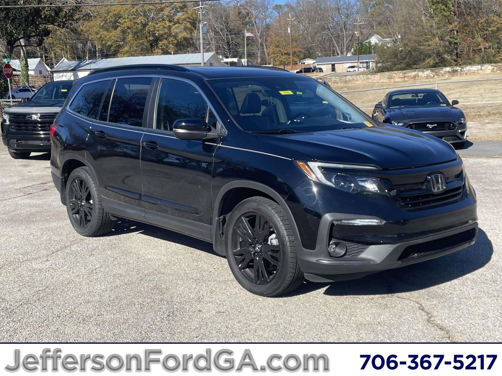 2022 Honda Pilot SE's photo
