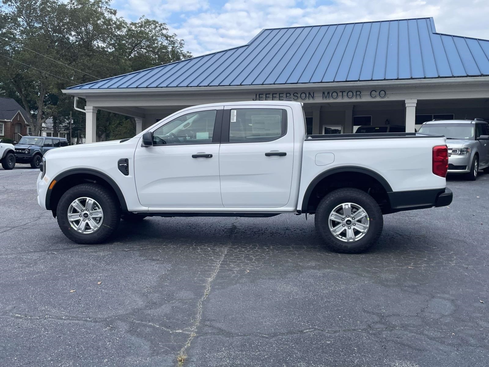 2025 Ford Ranger XL photo 2