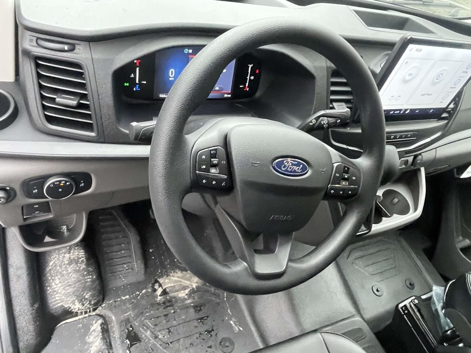 2026 Ford Transit Van Base - Photo 10