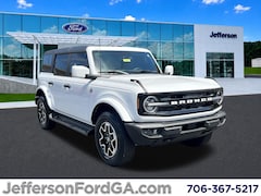 2026 Ford Bronco Outer Banks SUV