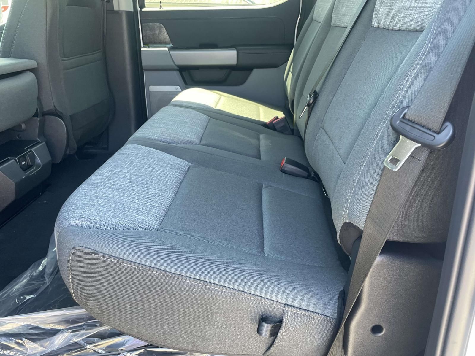 2026 Ford F-350 Super Duty XLT - Photo 7