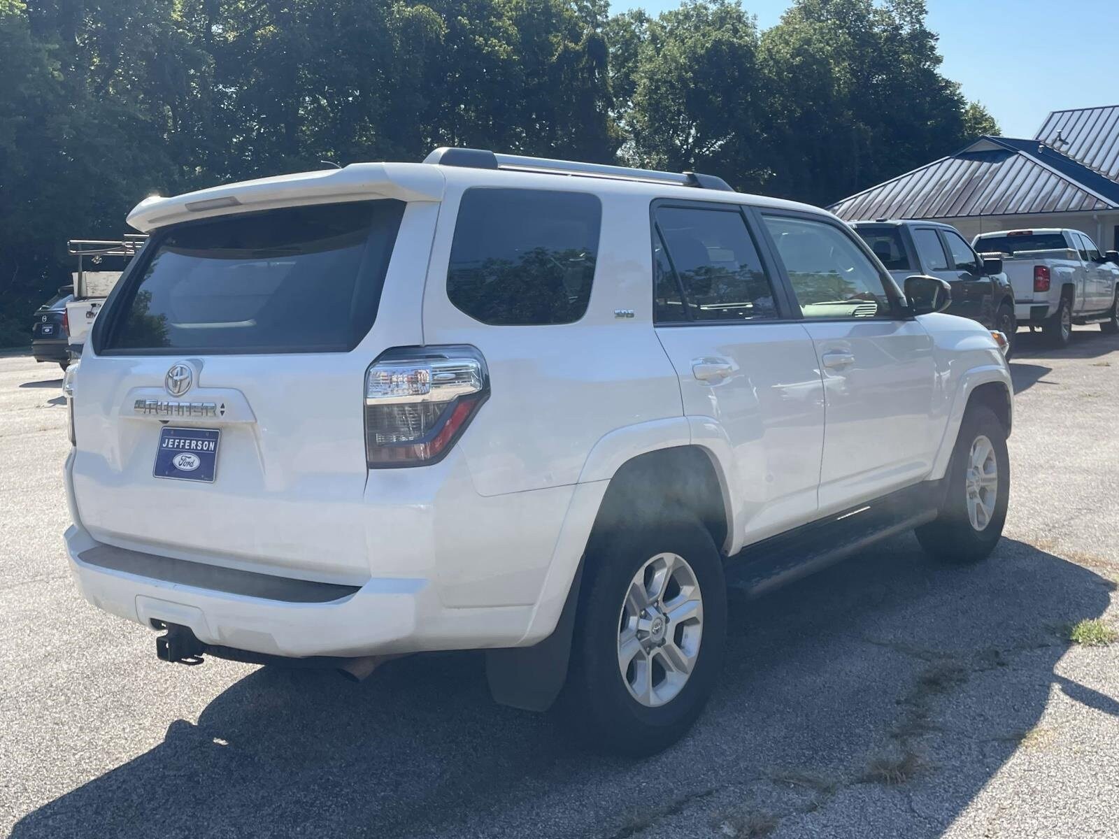2024 Toyota 4Runner SR5 photo 2