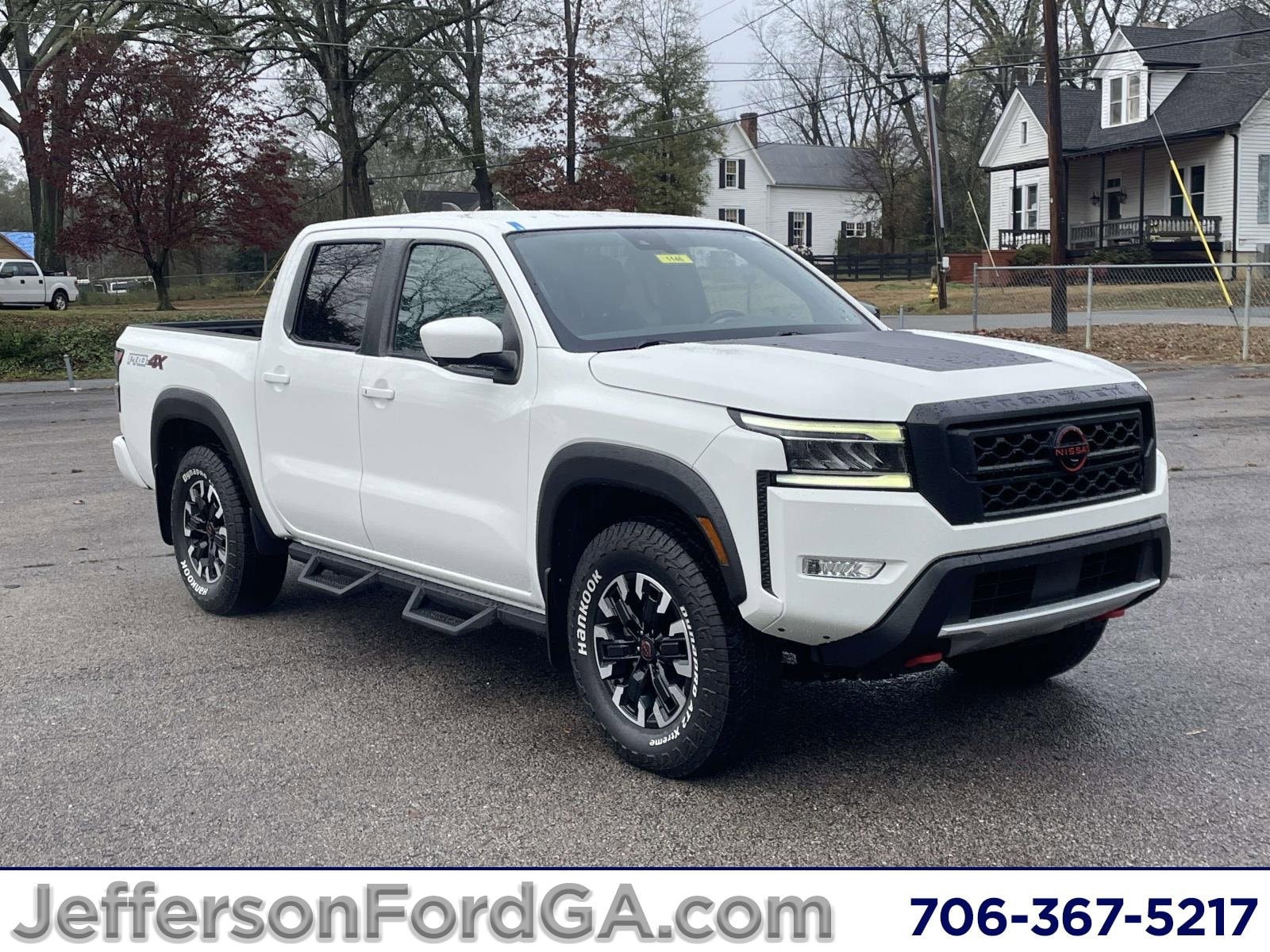 2022 Nissan Frontier PRO-4X's photo