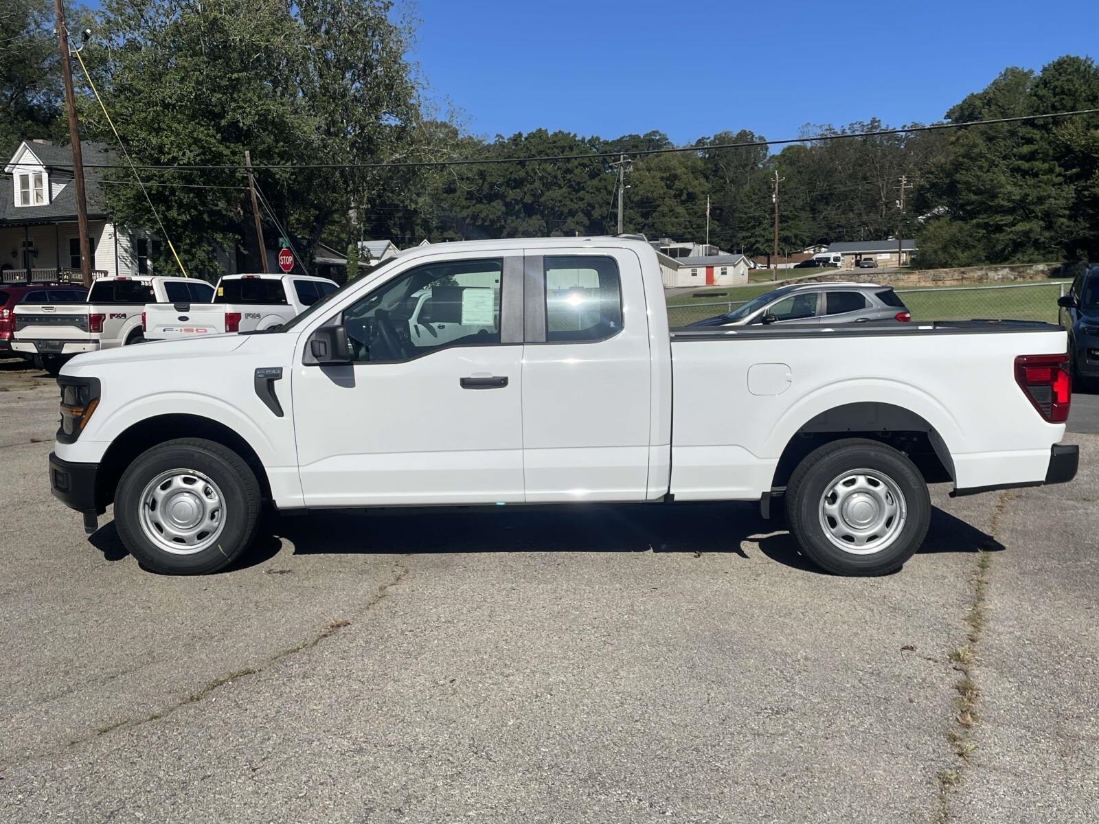2025 Ford F-150 XL photo 2