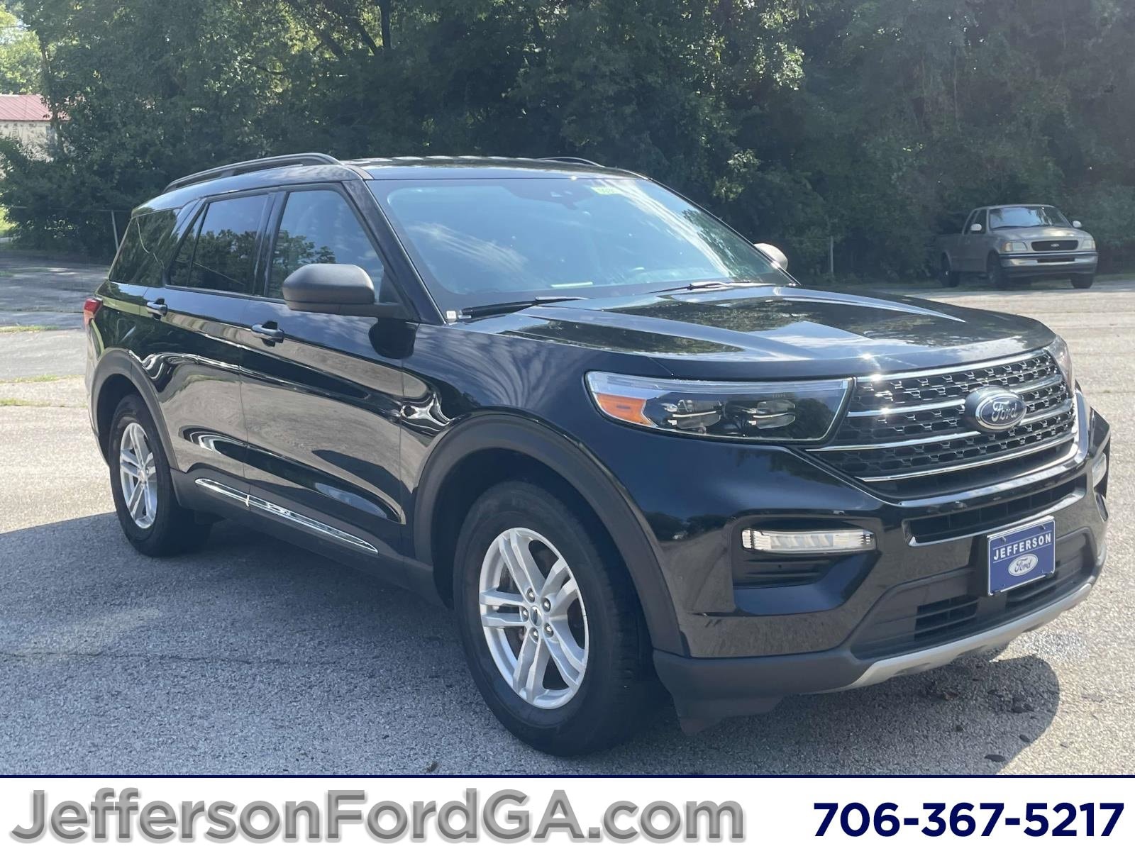 2024 Ford Explorer XLT's photo