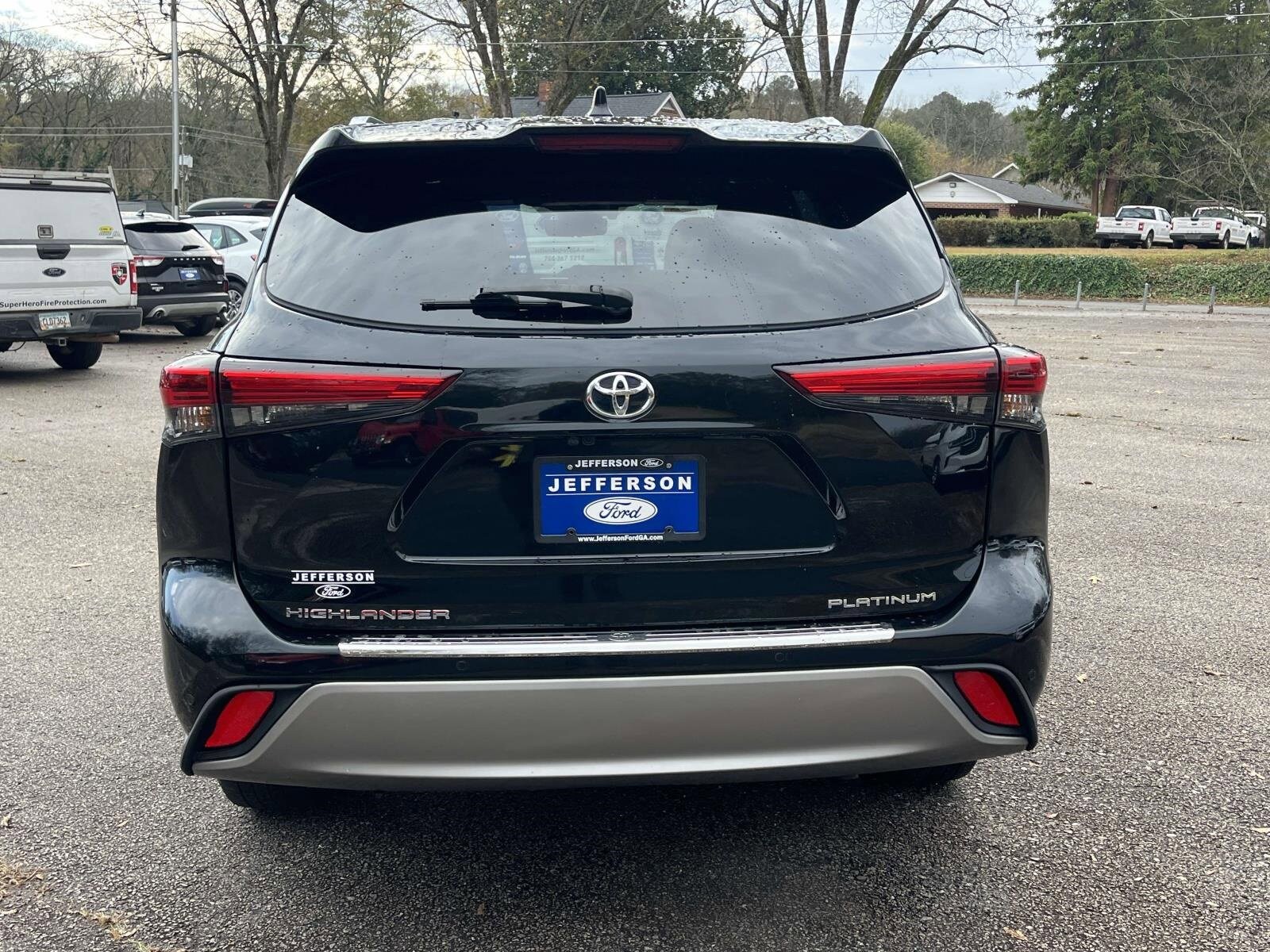 2021 Toyota Highlander Platinum photo 3