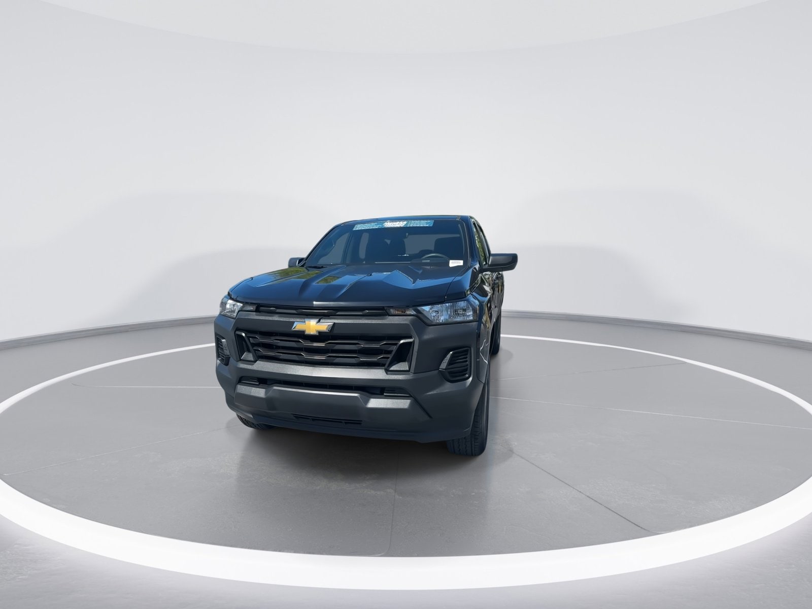 2024 Chevrolet Colorado 2WD Work Truck photo 2