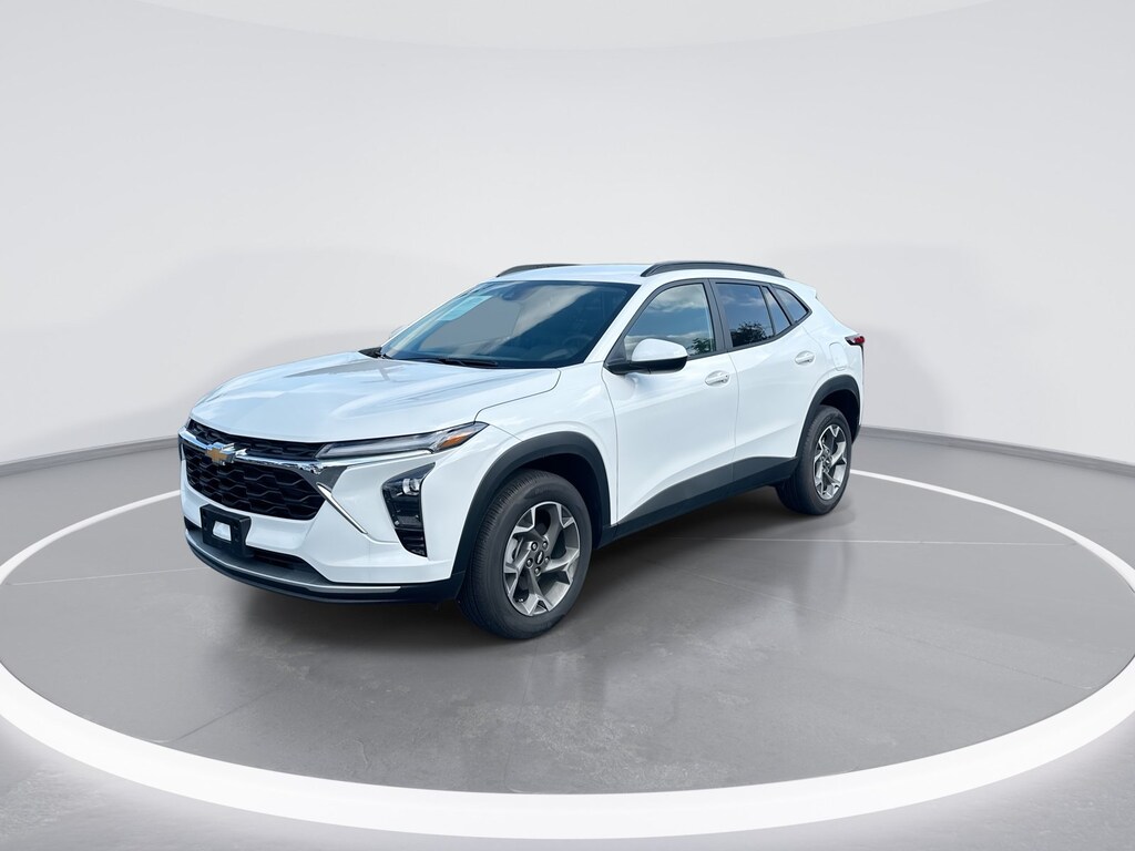 Used 2026 Chevrolet Trax LT SUV