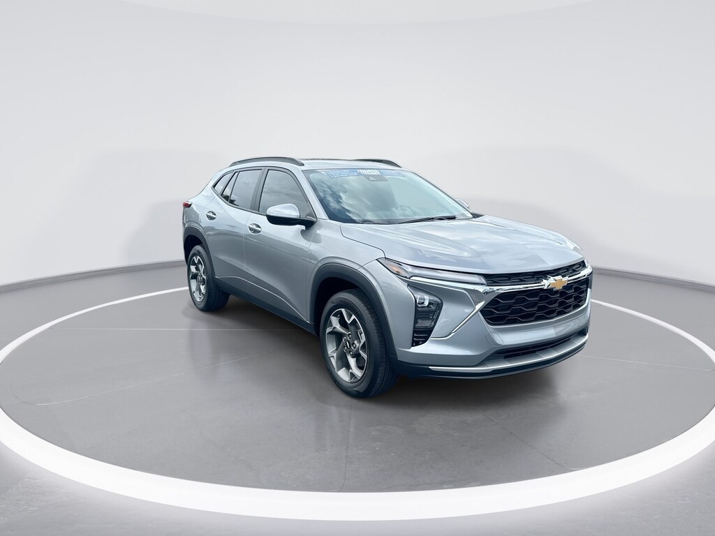 Certified 2025 Chevrolet Trax LT SUV