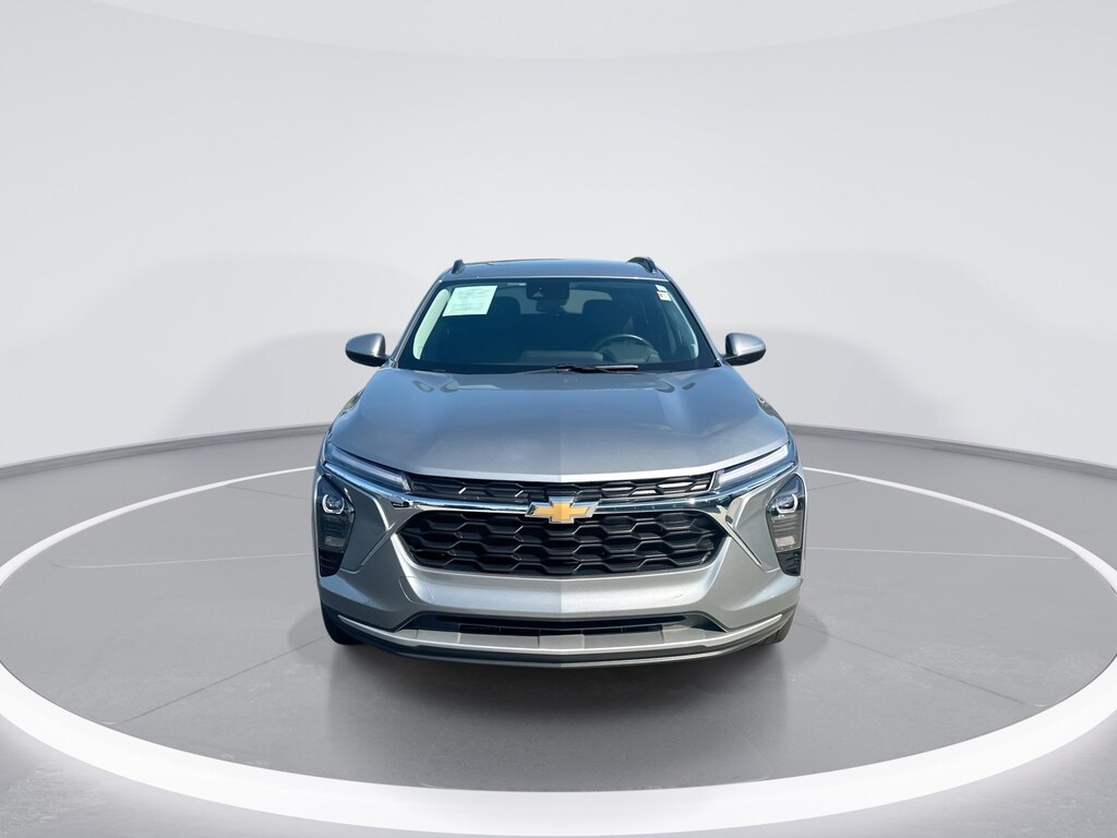 Certified 2025 Chevrolet Trax LT SUV