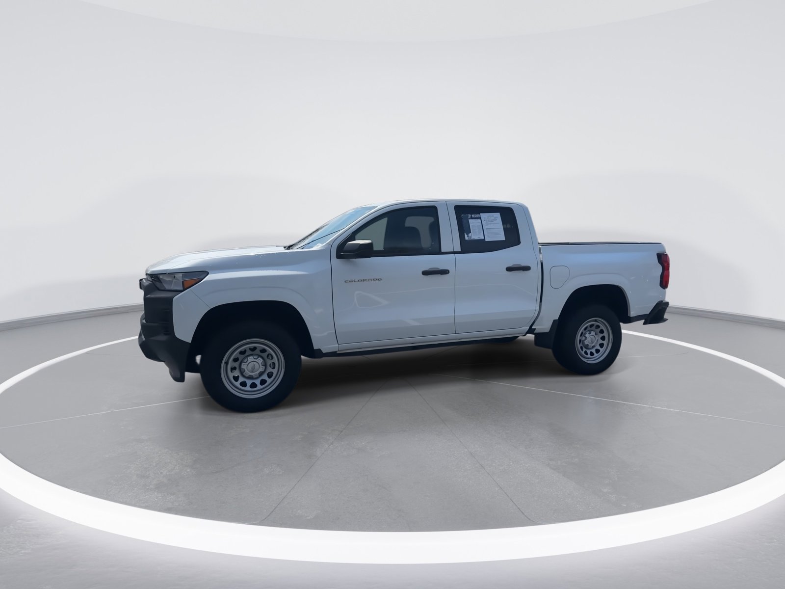 2023 Chevrolet Colorado 2WD Work Truck photo 4