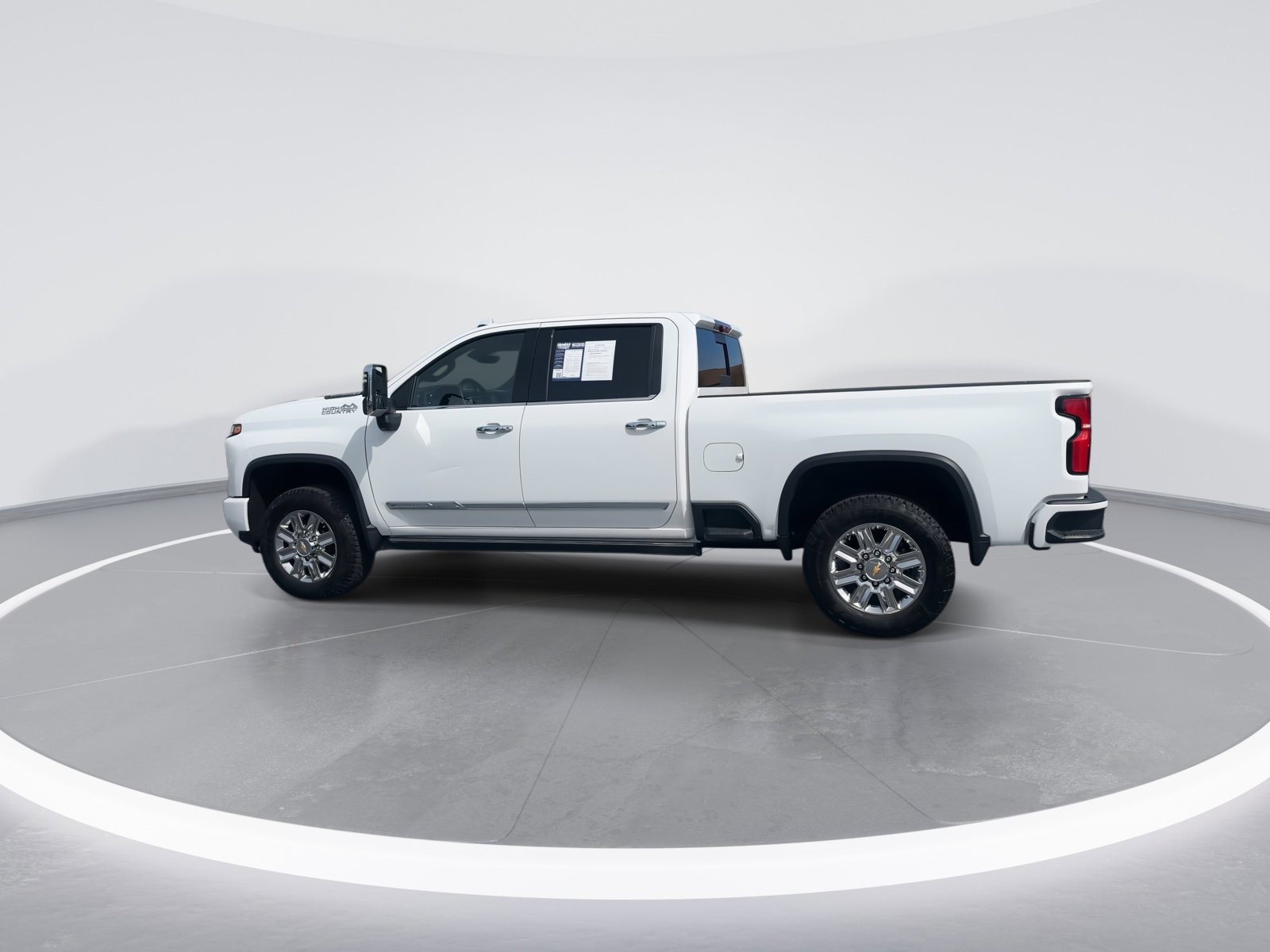 2026 Chevrolet Silverado 2500HD High Country photo 5