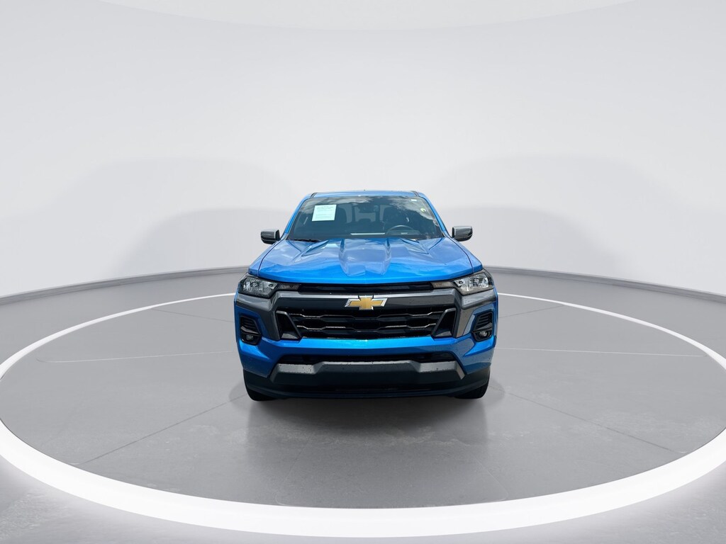 Used 2024 Chevrolet Colorado 2WD LT Pickup