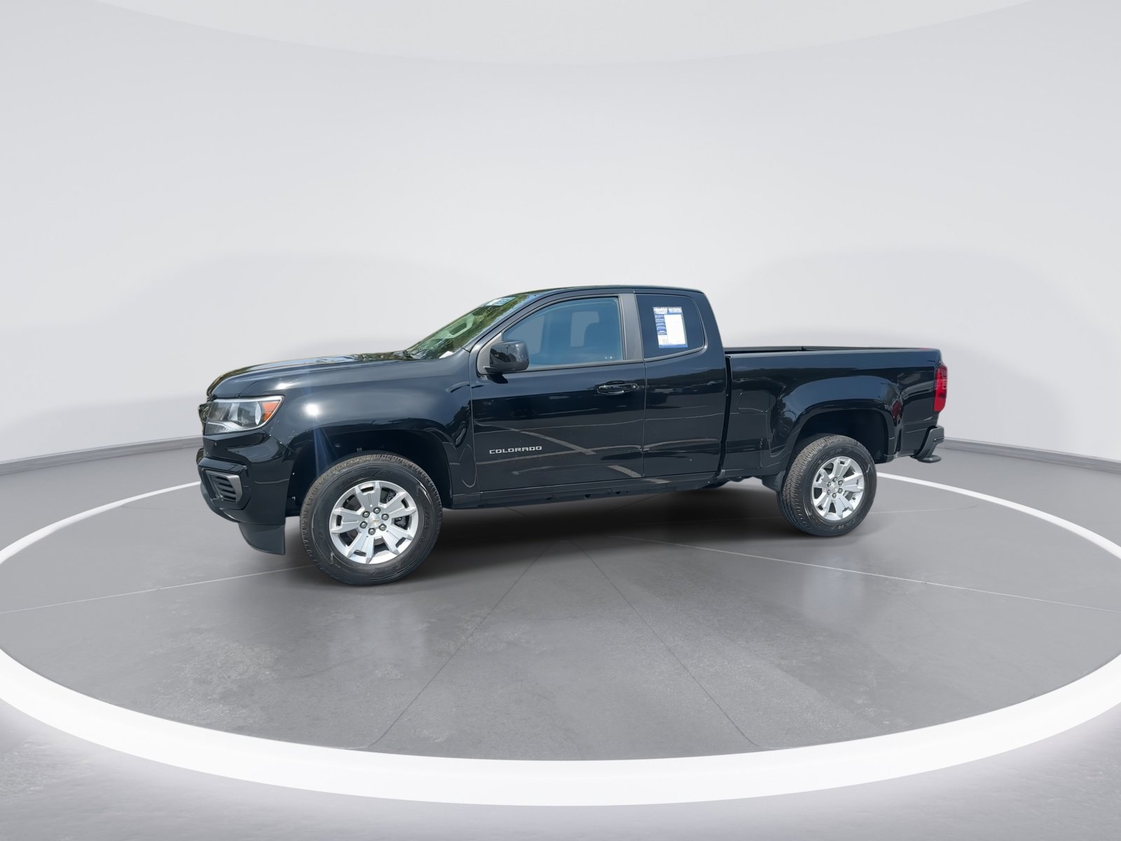 2022 Chevrolet Colorado 2WD LT photo 4