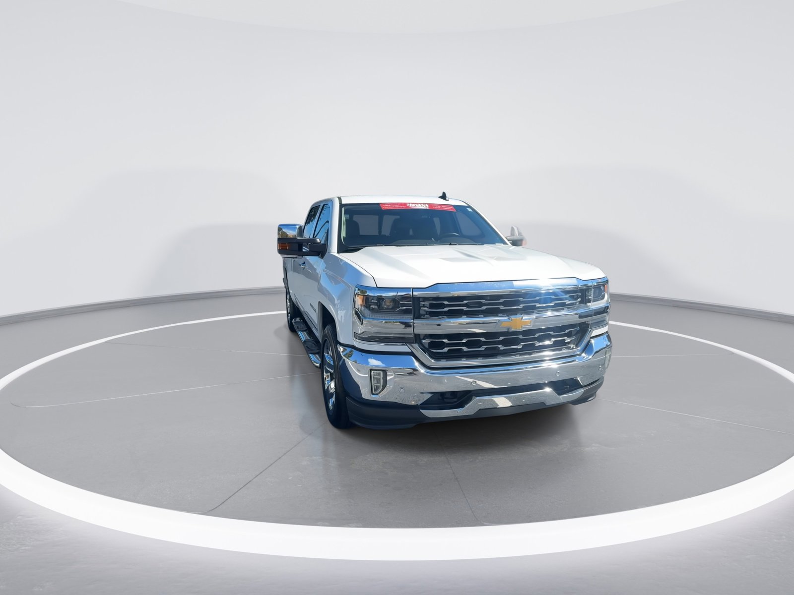 2016 Chevrolet Silverado 1500 LTZ photo 3