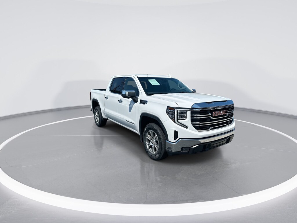 Used 2025 GMC Sierra 1500 SLT Pickup