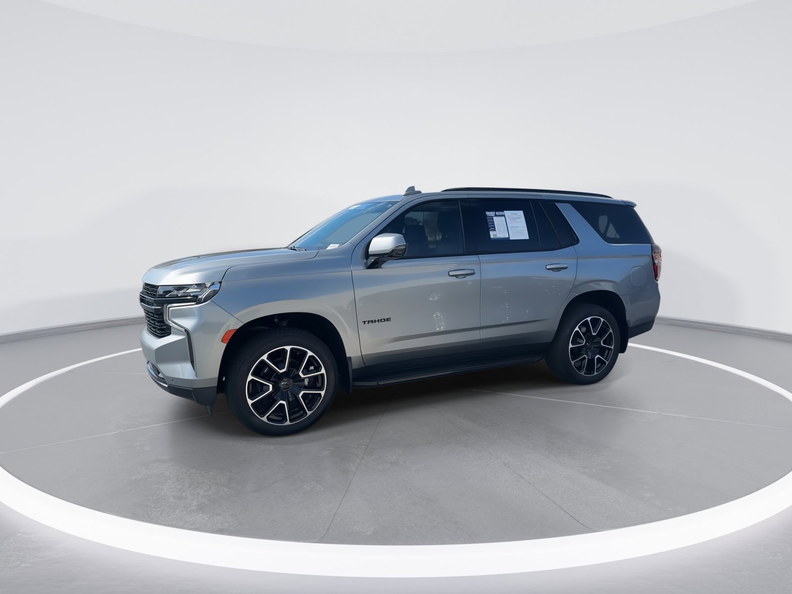 2024 Chevrolet Tahoe RST photo 4