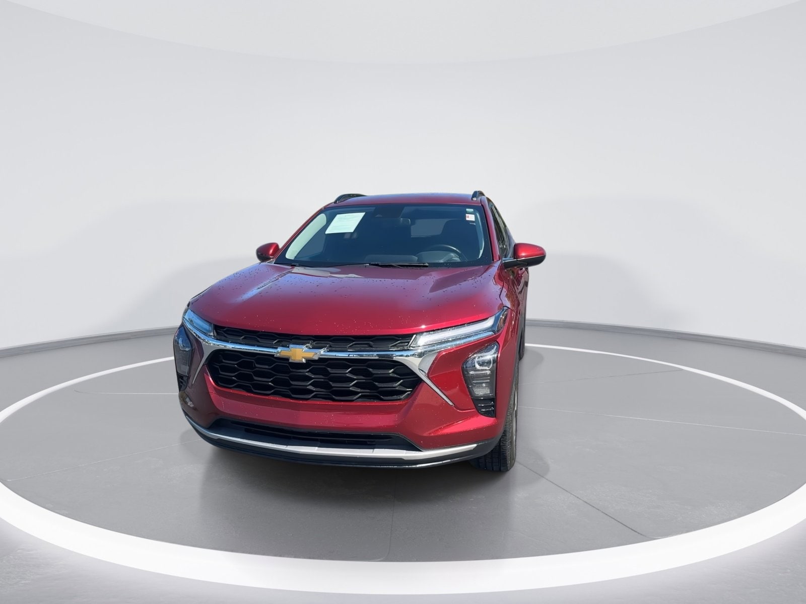 2024 Chevrolet Trax LT photo 3