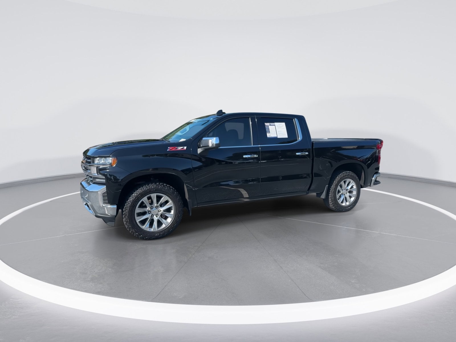 2022 Chevrolet Silverado 1500 LTD LTZ photo 4