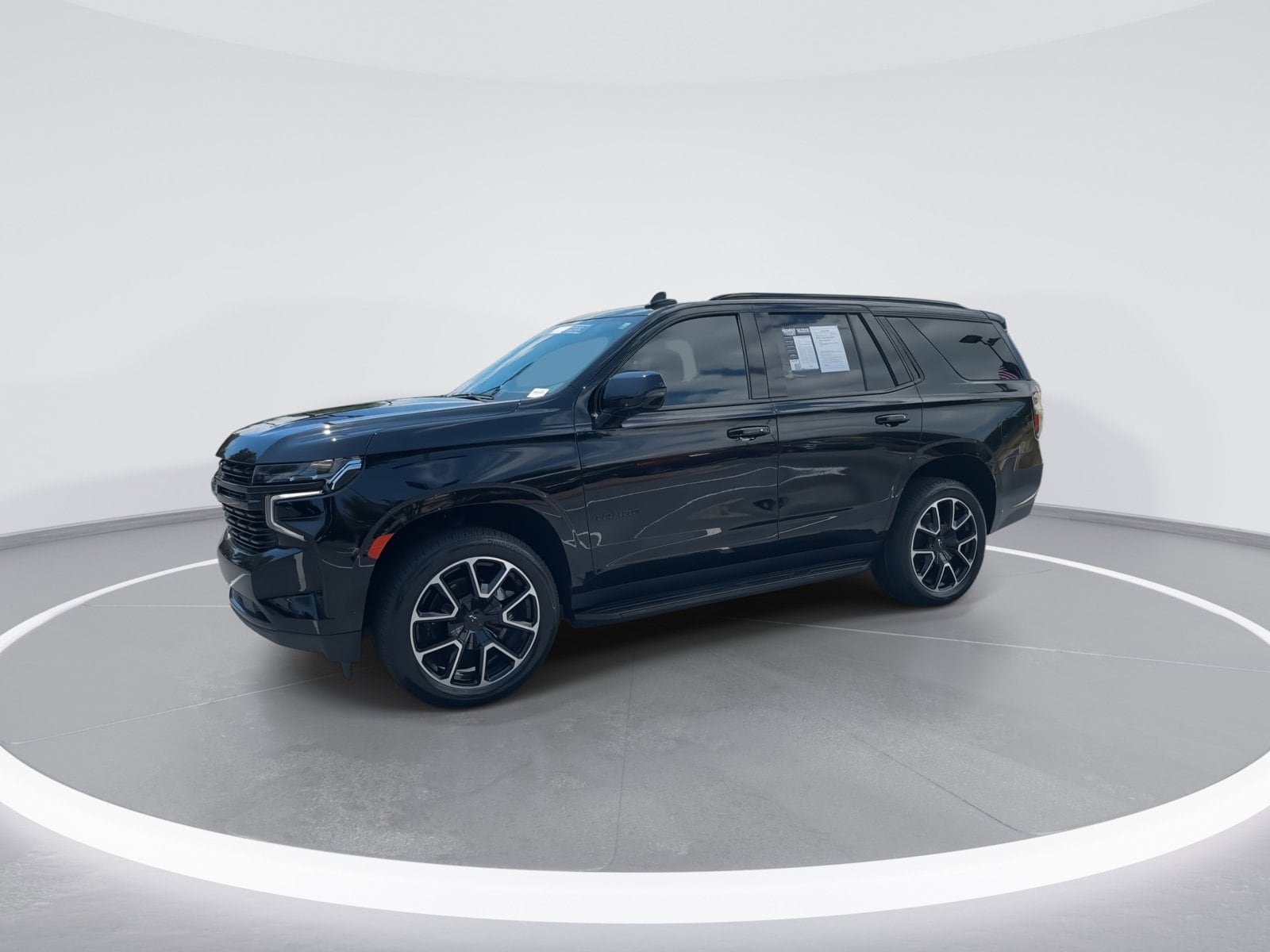 2024 Chevrolet Tahoe RST photo 4