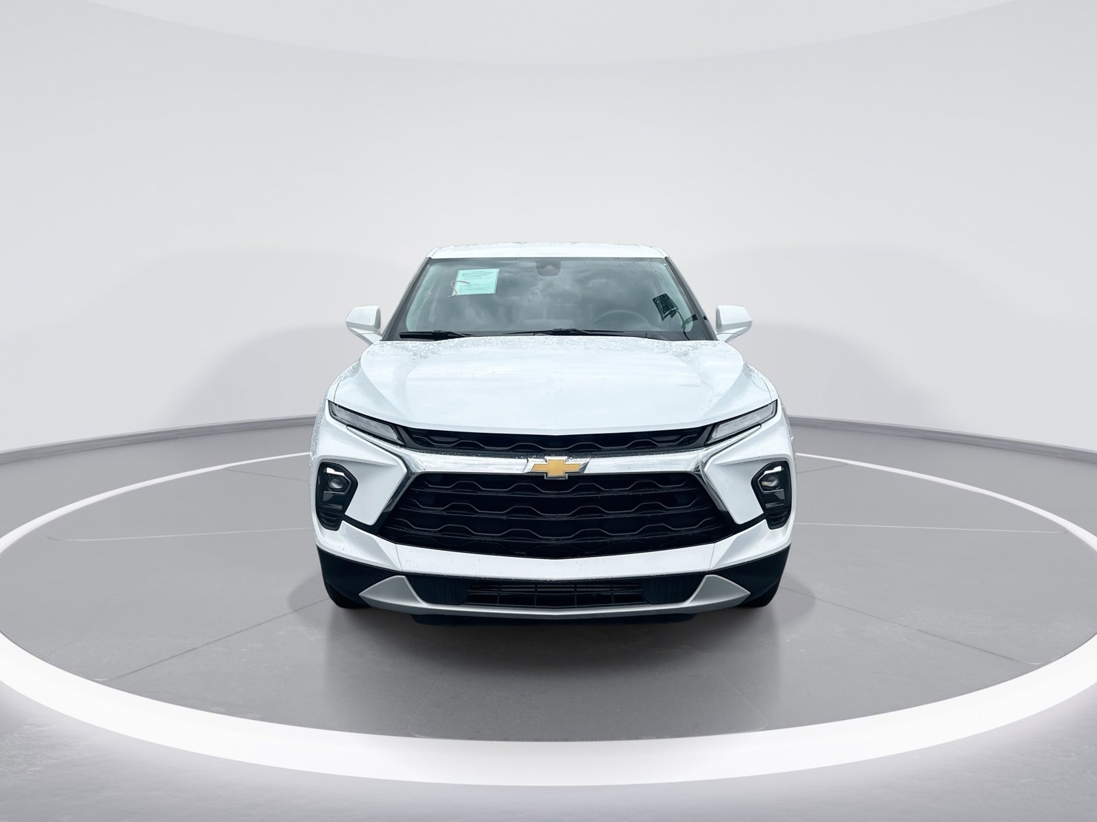2025 Chevrolet Blazer 2LT photo 3
